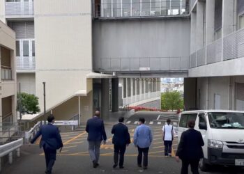 BIG ‘NO’ TO NURSING: UNHEALTHY CHALLENGE TO WORLD HEALH CARE