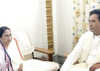 পশ্চিমবংগৰ ৰাজনীতিত টুইষ্ট