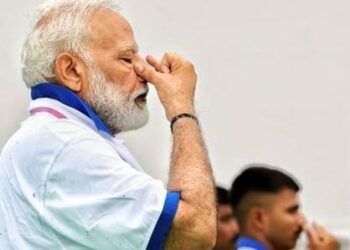 আজি বিশ্ব যোগ দিৱস