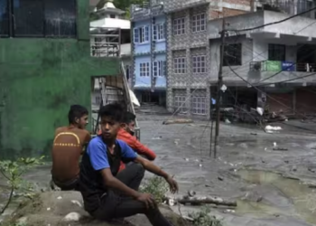 বৰষুণ-ভূমিস্খলনে লৈছে ভয়াৱহ ৰূপ; ১৪ জনৰ মৃত্যু, বহু সন্ধানহীন