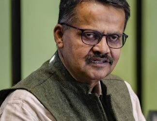 প্ৰটেম স্পীকাৰ হিচাপে শপত ল’লে উৰিষ্যাৰ ভৰ্তহৰি মহতাবে