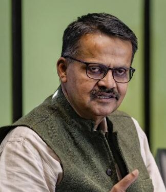 প্ৰটেম স্পীকাৰ হিচাপে শপত ল’লে উৰিষ্যাৰ ভৰ্তহৰি মহতাবে