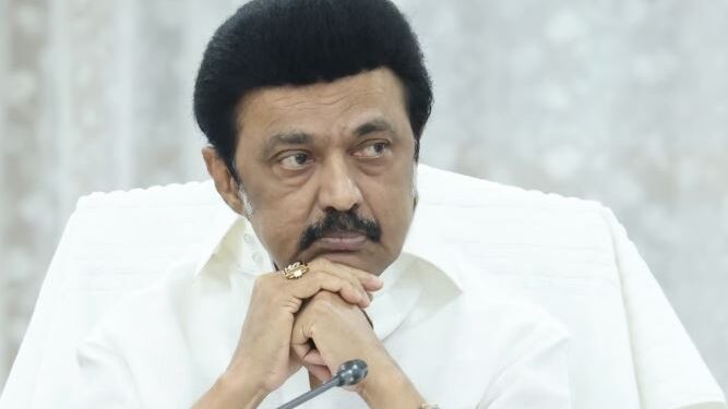 অবৈধ সুৰাৰ বিৰুদ্ধে তামিলনাডু চৰকাৰে আনিছে নতুন সংশোধিত আইন