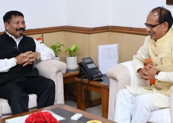 কেন্দ্ৰীয় কৃষি মন্ত্ৰী শিৱৰাজ সিং চৌহানৰ সৈতে বৈঠকত মিলিত হ’ল ৰাজ্যৰ কৃষি মন্ত্ৰী অতুল বৰা