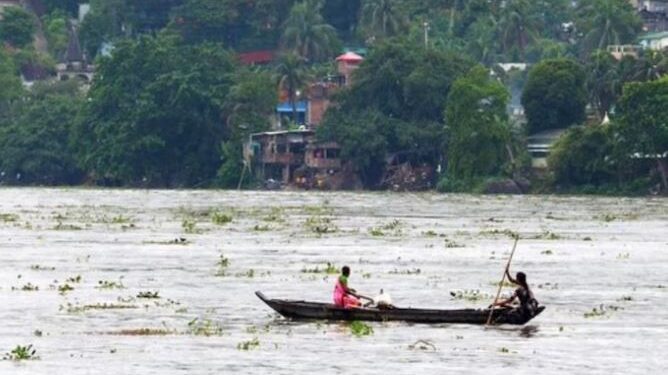 কাজিৰঙা ৰাষ্ট্ৰীয় উদ্যান আৰু ব্যাঘ্ৰ সংৰক্ষিত অঞ্চলৰ ৬১টা বন শিবিৰ বানৰ কৱলত