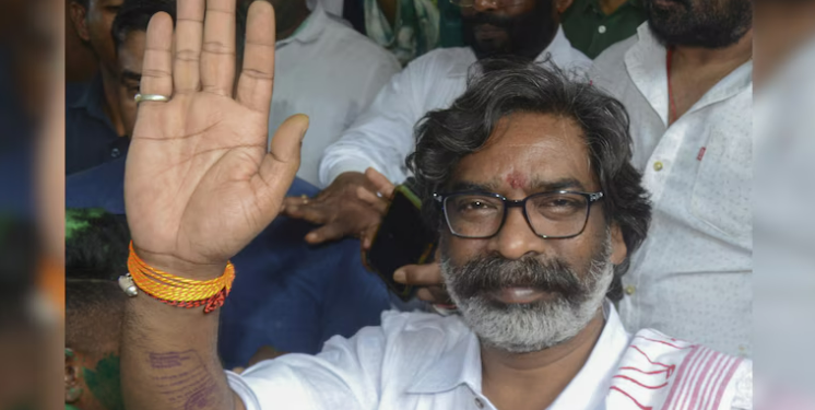 পুনৰবাৰ ঝাৰখণ্ডৰ মুখ্যমন্ত্ৰীৰূপে শপত ল’বলৈ সাজু হেমন্ত চোৰেন