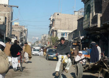 পাকিস্তানত প্ৰচণ্ড বিস্ফোৰণ, ক্ষতিগ্ৰস্ত বহুতো দোকান-অট্টালিকা