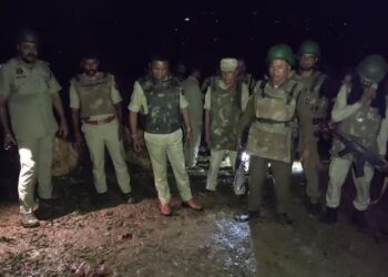 কাছাৰত নিৰাপত্তাৰক্ষীৰ সৈতে হোৱা এনকাউণ্টাৰত তিনি উগ্ৰপন্থীৰ মৃত্যু