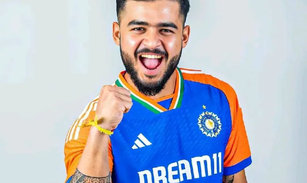 নীলা জাৰ্চিৰ সপোন পূৰণ ৰিয়ানৰ; পিতৃ পৰাগ দাসে পিন্ধালে ভাৰতীয় কেপ