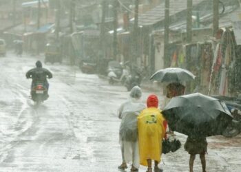 অতি বৃষ্টিপাতৰ বাবে সকলো বিদ্যালয় বন্ধ ঘোষণা চৰকাৰৰ