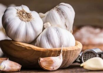 স্বাস্থ্য সমস্যাৰ পৰা হাত সাৰিবলৈ নিতৌ গ্ৰহণ কৰক দুফুটাকৈ নহৰু