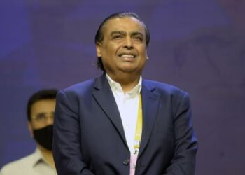 ১৫ মিনিটত ৫৩ হাজাৰ কোটি টকা উপাৰ্জন মুকেশ আম্বানীৰ