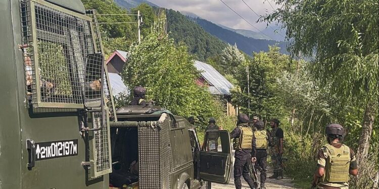 সেনা-সন্ত্ৰাসবাদীৰ সংঘৰ্ষঃ জম্মু-কাশ্মীৰত শ্বহীদ ২ ভাৰতীয় সেনা জোৱান