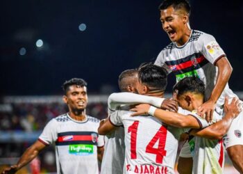 শ্বিলং লাজঙক ৩-০ গ’লৰ ব্যৱধানত পৰাস্ত কৰি ডুৰাণ্ড কাপৰ ফাইনেলত নৰ্থ-ইষ্ট ইউনাইটেড