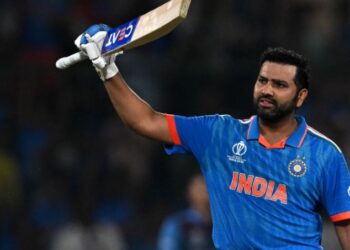 আন্তঃৰাষ্ট্ৰীয় ক্ৰিকেটত ভংগ কৰিব নোৱাৰা অভিলেখ ৰোহিত শৰ্মাৰ নামত!