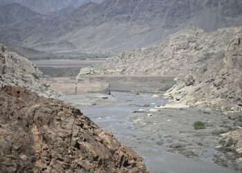 বৰষুণে লৈছে ভয়ংকৰ ৰূপ; বান্ধ খহি যোৱাৰ ফলত ৬০ জনৰ মৃত্যু