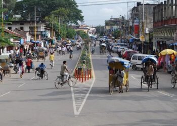 ৭ দিনৰ ভিতৰত শিৱসাগৰৰ প্ৰতিখন দোকানত লগাব লাগিব অসমীয়া ভাষাৰ নাম ফলক