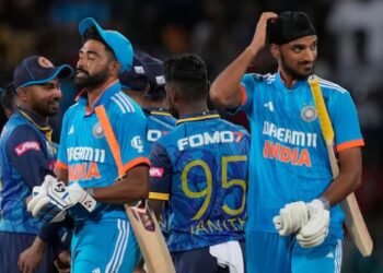 কলম্বোত ধৰাশায়ী টীম ইণ্ডিয়া, শৃংখলাত অগ্ৰগতি শ্ৰীলংকাৰ