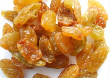 কিচমিচ পানীৰ উপকাৰিতাৰ বিষয়ে জানো আহক