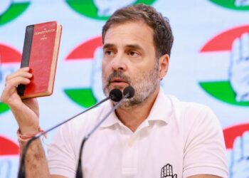 ৰাহুল গান্ধীক আক্ৰমণ এই মুছলমান নেতাৰ, ক’লে “মহব্বতৰ দোকান”ৰ ৰহস্যৰ পৰিল অন্ত