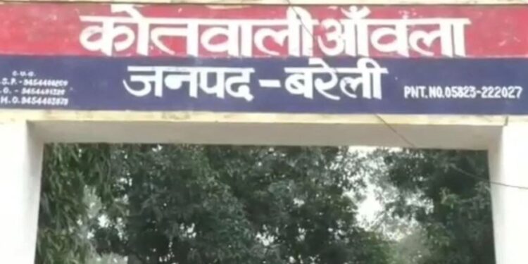 বৰেলীত একেটা পৰিয়ালৰে ৪ জনীকৈ ছোৱালী সন্ধানহীন, পথাৰলৈ গৈ উঙতি নাহে ঘৰলৈ