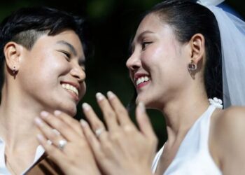 থাইলেণ্ডত সমকামী বিবাহ বিধেয়কে লাভ কৰে চৰকাৰী সমৰ্থন