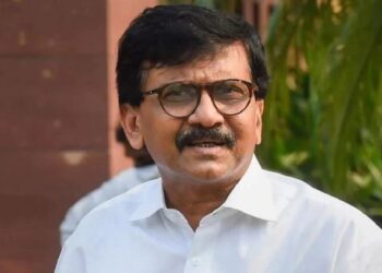 শিৱসেনাৰ সাংসদ সঞ্জয় ৰাউতক মানহানিৰ গোচৰত ১৫ দিনৰ কাৰাদণ্ড