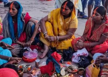 বিহাৰত কৰুণ ঘটনা! সন্তানৰ মংগল কামনাৰে পানীত নামি প্ৰাণ হেৰুৱাই ৪৬ গৰাকী