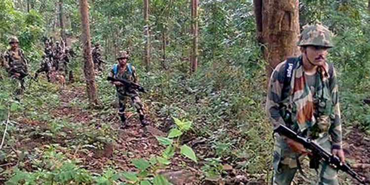 ছত্তীশগড়ত নিৰাপত্তা বাহিনী আৰু মাওবাদীৰ মাজত সংঘৰ্ষ, নিহত তিনিজন মাওবাদী