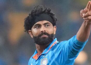 বিজেপিত যোগ দিলে ক্ৰিকেটাৰ ৰবীন্দ্ৰ জাদেজাই; পত্নীয়ে শ্বেয়াৰ কৰিলে ফটো