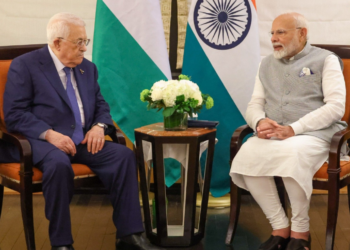 গাজাত ইজৰাইলৰ আক্ৰমণ চলি থকাৰ মাজতেই পেলেষ্টাইনৰ ৰাষ্ট্ৰপতিক সাক্ষাৎ প্ৰধানমন্ত্ৰী মোদীৰ