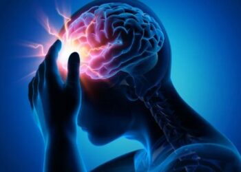 মাইগ্ৰেইনৰ কাৰণে শুব নোৱাৰে নেকি আপুনি? অনুসৰণ কৰক চিকিৎসকৰ এই পৰামৰ্শ