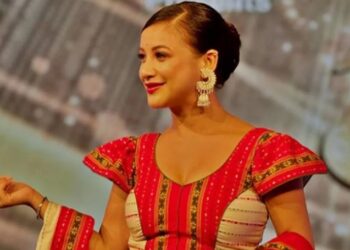 অৱশেষত আত্মসমৰ্পন চুমি বৰাৰ