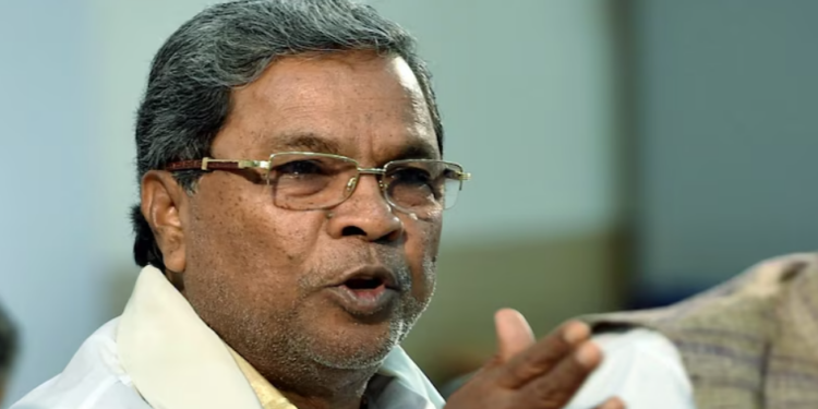 পত্নীক ভূমি প্ৰদান কৰি বিপদত মুখ্যমন্ত্ৰী! মুখ্যমন্ত্ৰীগৰাকীৰ বিৰুদ্ধে তদন্তৰ অনুমতি উচ্চ ন্যায়ালয়ৰ