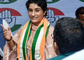 কংগ্ৰেছত যোগদানৰ পিছতেই টিকট লাভ কৰিলে বিনেশ ফ’গাটে