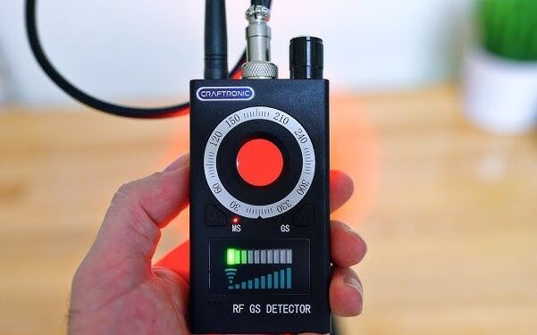 এতিয়া আৰু ভয় নাই, হোটেলৰ কোঠাত লগোৱা কেমেৰা ডিটেক্ট কৰিব এই যন্ত্ৰই