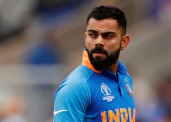 বিৰাট কোহলীক লৈ ক্ষোভিত অনুৰাগী, ১৫ মাহত নাই কোনো শতক