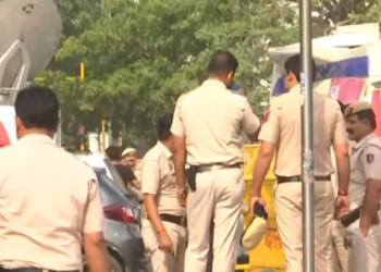 আৰক্ষীৰ বৃহৎ সফলতা; ২ হাজাৰ কোটি টকাৰ নিচাজাতীয় সামগ্ৰী জব্দ