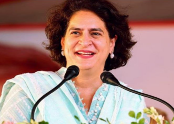 প্ৰথমবাৰৰ বাবে নিৰ্বাচনত অৱতীৰ্ণ হ’ব প্ৰিয়ংকা গান্ধী; ২৩ অক্টোবৰত দাখিল কৰিব মনোনয়ন