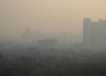 বিশ্বত বায়ু প্ৰদূষণে ধাৰণ কৰিছে সংহাৰী ৰূপ