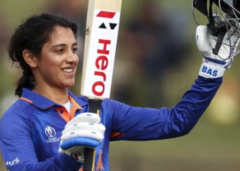 ছ’চিয়েল মিডিয়াত প্ৰেম প্ৰকাশ মহিলা ক্ৰিকেটাৰ স্মৃতি মান্ধনাৰ, জনালে নিজৰ সংগীৰ নাম