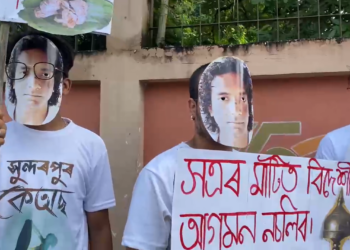 ৰাজপথলৈ ওলাই আহিল ছবি নিৰ্মাতা; ‘সুন্দৰপুৰ কেঅছ’ৰ অভিনৱ প্ৰচেষ্টা