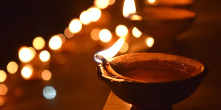 দীপাৱলীৰ দিনটোতেই জাৰি কৰা হ’ল ‘সেউজ লকডাউন’, কোন চৰকাৰে গ্ৰহণ কৰে এই সিদ্ধান্ত