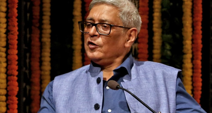 প্ৰধানমন্ত্ৰী মোদীৰ বিত্তীয় উপদেষ্টা পৰিষদৰ অধ্যক্ষ, বিশিষ্ট অৰ্থনীতিবিদ বিবেক দেৱৰয়ৰ পৰলোকপ্ৰাপ্তি