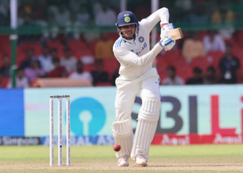 শুভমন গিলৰ দৰ্শনীয় ইনিংছ; চেতেশ্বৰ পূজাৰাক অতিক্ৰম কৰি বিশেষ কৃতিত্ব অৰ্জন