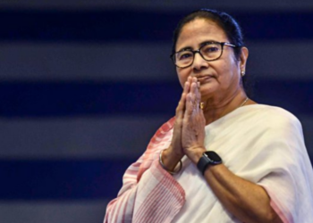 বাংলাদেশৰ পৰিস্থিতিক লৈ উদ্বেগ প্ৰকাশ মমতা বেনাৰ্জীৰ