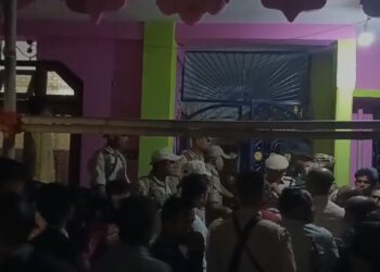 নগাঁৱত ৰাজ্য জোকাৰি যোৱা ঘটনা; একেটা পৰিয়ালৰে চাৰিজনক হানি-খুঁচি হত্যা