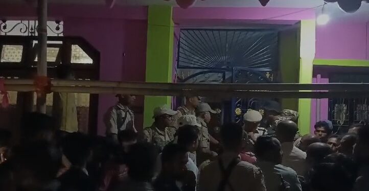 নগাঁৱত ৰাজ্য জোকাৰি যোৱা ঘটনা; একেটা পৰিয়ালৰে চাৰিজনক হানি-খুঁচি হত্যা