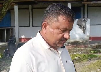 জন্মৰ প্ৰমাণ পত্ৰৰ নামত ধন লোৱাৰ অভিযোগত নলবাৰীত এজন কৰ্মচাৰীক আটক