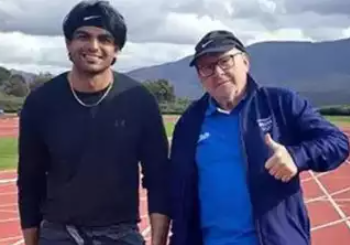 প্ৰশিক্ষকলৈ নীৰজৰ এক শুভেচ্ছা বাৰ্তা, আৱেগিক হৈ পৰিব আপুনি